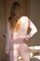 Pyjama Modal Rosa lang Schwarzem Paspel